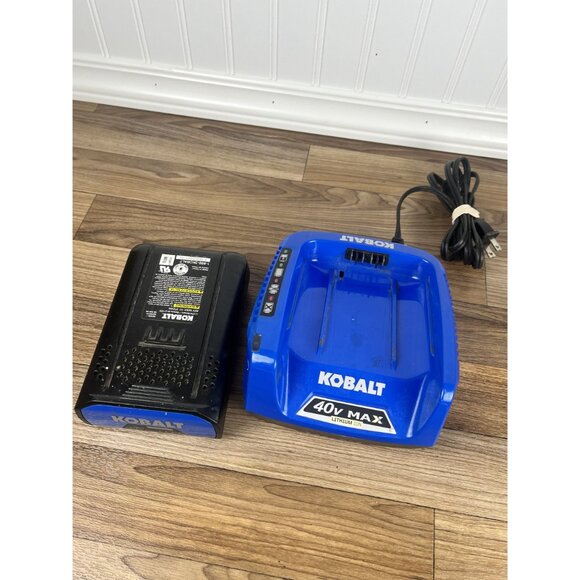 Kobalt 40V MAX Extended Run 5.0Ah Li-Ion Battery KB 540-06 With Charger Tested - Picture 6 of 8